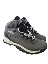 Columbia women Newton Ridge Plus WP Hiking Boot Quarry/Cool Wave Size 8.5 US - $34.65