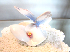 Lladro 6589 Morning Calm Butterfly Figurine 1998 Daisa Spain - $2,034.46 MXN