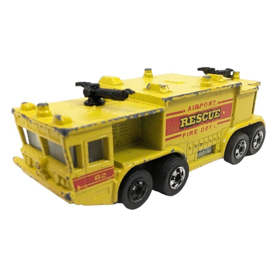 Vintage 1979 Hot Wheels Airport Rescue Fire Department Truck - $11.63
