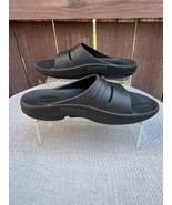 Women&#39;s Oofos Slides Black Size 9 (Men&#39;s Size 7) - $744.37 MXN