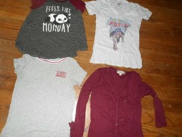 4 Women&#39;s t shirts Marvel Spider Man,AEO,Pink Rose,Feels Like Monday.3 s... - $11.86