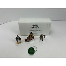 Department 56 Dickens Village Come Into The Inn 55603 set of 3 1991 - $14.99