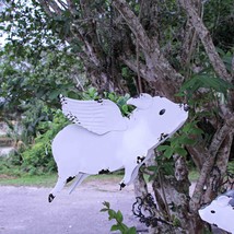 Antique White Finish Metal Flying Pig Hanging Planter - 14 Inches Long - £19.73 GBP