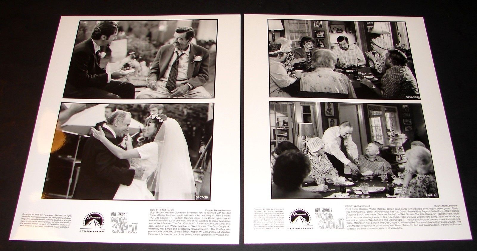 2 Movie THE ODD COUPLE II Photos Jonathan Silverman Walter Matthau Lisa ... - $9.95