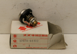 Genuine Suzuki Outboard Engine Thermostat 17670-94402 - £35.22 GBP