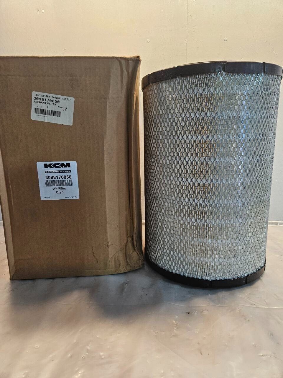 NEW DONALDSON P532503 AIR FILTER PRIMARY RADIALSEAL - $60.43