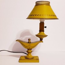 Vintage Hand Painted Tole Ware Aladdin Metal Table Lamp MCM Era Works Te... - $142.48