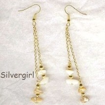Natural Mother of Pearl Moonstone Chip Dangle Earring - $335.51 MXN