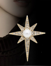 Crystal Star Design Brooch Stunning Vintage Look Gold Plated Broach Pin GG35 New - £15.05 GBP