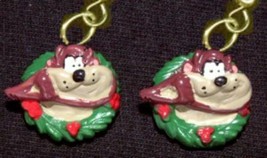 Christmas Taz Holly Wreath Earrings Cute Tasmanian Devil Holiday Funky Jewelry - £5.39 GBP