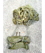 VIETNAM ERA T-10 Reserve Parachute, compete with dated LOG BOOK - $541.76 CAD