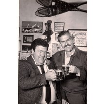 Cheers TV Show George Wendt As Norm John Ratzenberger As Cliff 8 x 10 Photo - £10.24 GBP