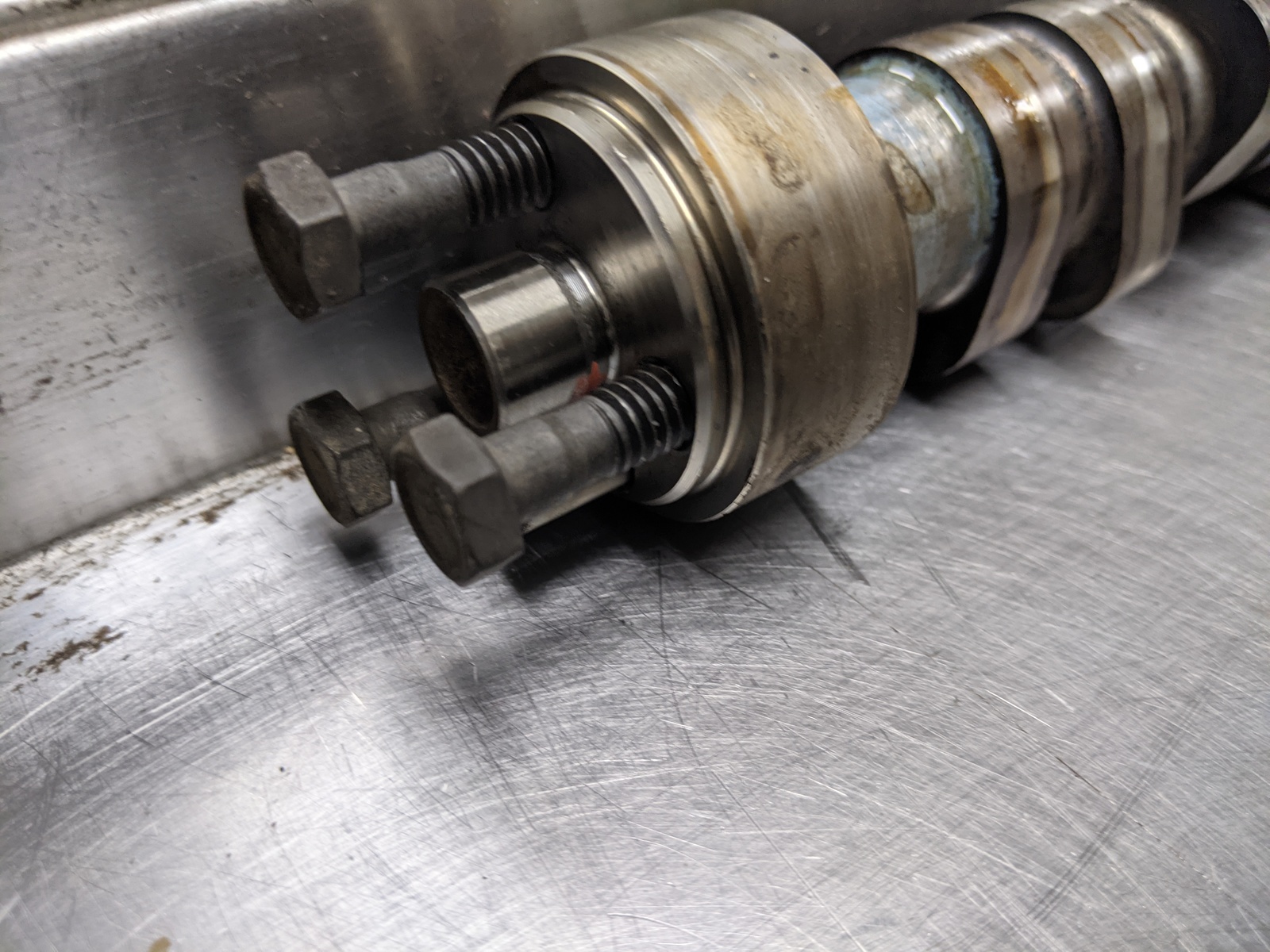 Camshaft From 2002 Chevrolet Blazer  4.3 - $79.15