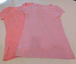 No Boundaries Lot of 2 Women&#39;s Short Sleeve Top T Shirt Size S 3-5 pinks... - £14.13 GBP