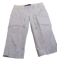 Gloria Vanderbilt Gray Capri Pants Size 4P Angelina - $14.85