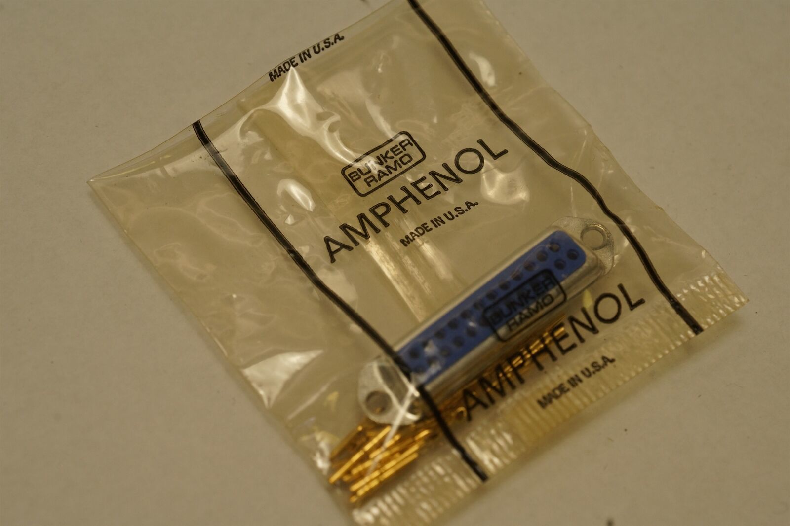Amphenol 17-10250-1 D-Sub Receptacle Connector 25-Position w/ Contacts -... - $4.87
