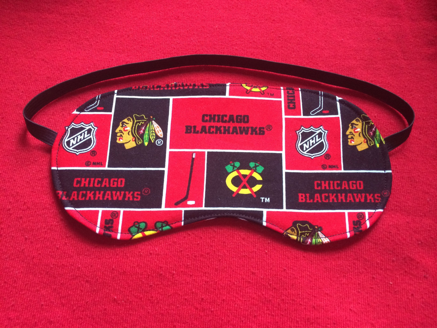 New Chicago BLACKHAWKS SLEEP MASK Eye Sleepwear Hockey Bedroom Nhl Clothes - $13.99