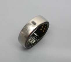 Oura Ring Gen3 Horizon Size 11 - Silver JZ90-51384-11 Ring Only image 4