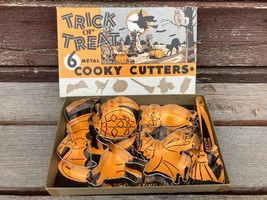 VTG Trick or Treat Set of 6 Metal Halloween Cooky Cookie Cutters w Box W... - $19.75