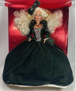 Vintage Holiday Special Edition Barbie Doll Mattel 1991 Green Velvet Dress - $275.87 MXN