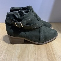 Gina Ankle Boots Size 8 Medium Women&#39;s Green Suede Block Heel - $410.74 MXN