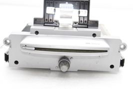 07-10 MINI COOPER CD Player F4186 image 10