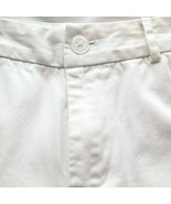 Chaps Womens Bermuda Shorts Size 4 White 100% Cotton Flat Front Excellen... - £6.23 GBP
