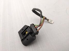 OEM 4 wire pins prong Mercedes Benz M177 Wiring Loom Connector w ground ... - $24.74