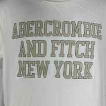 Abercrombie &amp; Fitch Men&#39;s Short Sleeved Crew Neck T-Shirt Size S White - $14.00