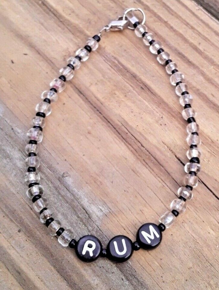 Handmade &quot;Rum&quot; Beaded Bracelet in Black and Clear Beads Size 7 1/2 - $0.99