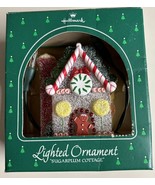 Vintage Hallmark 1984 Sugarplum Cottage Lighted Ornament In Original Box - £7.70 GBP