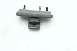 2004-2006 VOLKSWAGEN PHAETON FRONT LEFT DRIVER SUN VISOR CLIP MOUNT GRAY H2118 image 5
