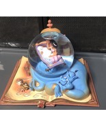 Hallmark Wonders Within A Whole New World Water Globe From Disney’s Aladdin - $34.65