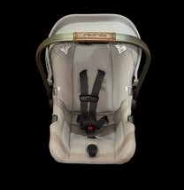 Nuna PIPA with Inserts and Base image 5