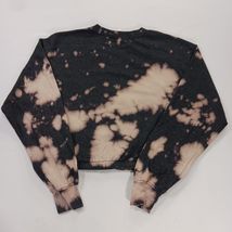 No Boundaries Cropped Graphic Sweatshirt “Love Lives Forever” Juniors Sz M (7-9) image 2