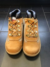 Tb 015745 713 New Kid&#39;s Timberland L/F Mid Field Boot Wheat Nubuck - £63.94 GBP