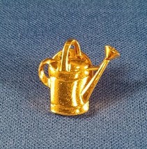 Cute Little Vintage Gold Tone Watering Can / Gardener&#39;s Lapel Pin - £7.58 GBP