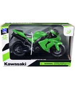 Kawasaki ZX-10R Ninja Motorcycle Green 1/12 Diecast Model by New Ray - $1,242.06 MXN