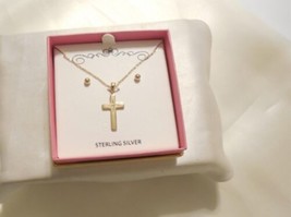 Lily Nily Children&#39;s Cubic Zirconia Cross Pendant Necklace &amp; Earrings Set B500 - £26.30 GBP