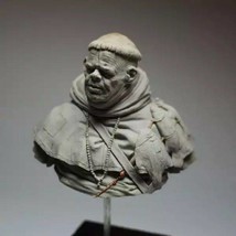 1/10 BUST 65mm Resin Model Kit Medieval Monk of the Middle Ages Unpainted - £22.37 GBP