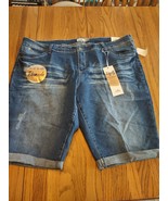 Royalty Mid Rise Bermuda Size 24W Women&#39;s - €51,11 EUR