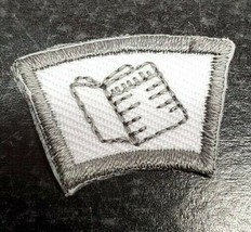 Retired Girl Scouts/Brownie/Daisy Book - Knowledge Patch - RARE - £3.72 GBP