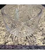 Mikasa Heavy Cut Clear Crystal Vase Bowl Scalloped Rim Clear Tulip 6&quot; H ... - €38,32 EUR