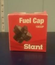 Stant 10832P Fuel Tank Gas Cap For Select Ford Vehicles  - $136.33 MXN