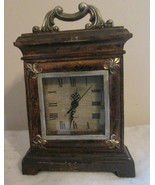 QUARTZ CLOCK WOOD MANTEL SECOND HAND GOLD COLORED TRIM BROWN - €42,36 EUR