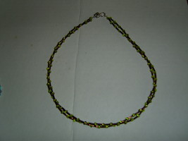 Handmade copper and green beaded twisted necklace - £7.10 GBP