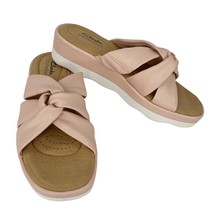 Clarks Collection Clara Charm 7.5 Light Pink 1.75&quot; Platform Heel - $658.39 MXN