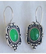 Small green earrings - $285.59 MXN
