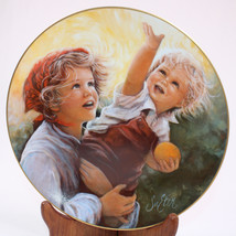 Vintage Reaching Together By Sue Etem 1982 Ltd Edition Collector Plate Rare - £9.48 GBP