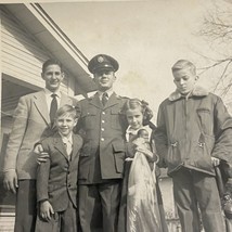 Found B&amp;W Photo Man In Military Uniform With Family 1950s - £6.95 GBP